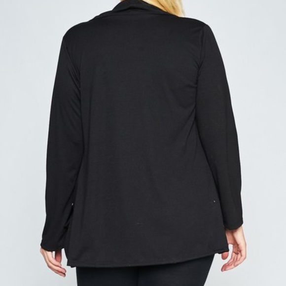 LONG SLEEVE OPEN FRONT POCKET CARDIGAN (PLUS) - Picture 3 of 3